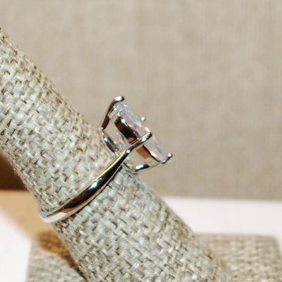 Size 7¼ Marked .925 Large Single Cushion Cut Clear Stone Ring on a Silver Band (5.0g)
