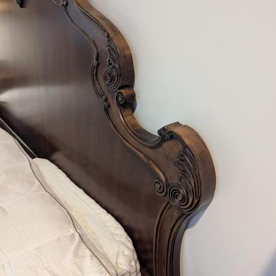 Solid Wood Hickory Chair Bed Approximately 87" Long & 83" Wide Very Nice Set