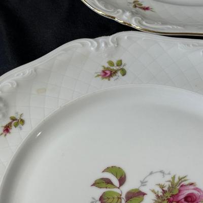 Large Royal Coburg China Set