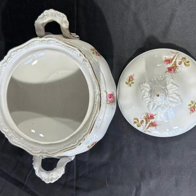 Large Royal Coburg China Set