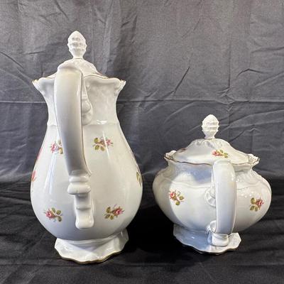Large Royal Coburg China Set