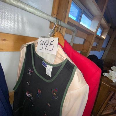 WOMENS CLOTHING