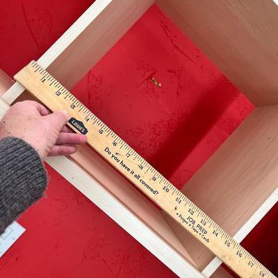 Lot 162 8 cube shelving unit