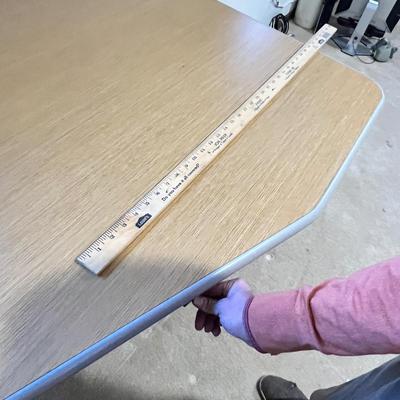 Lot 217 Sit / Stand desk in the office