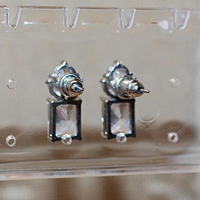 Combo Rectangle & Round Crown-Like Mount Earrings (¾" x ¼") with a Stud Clasp