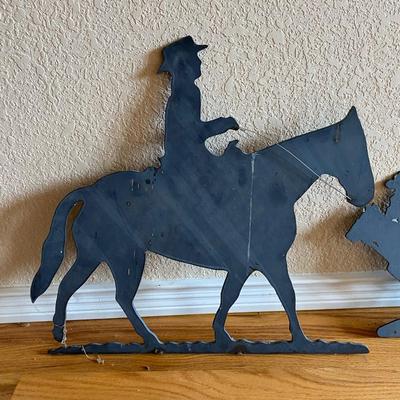 IRON WESTERN THEMED ART WORK