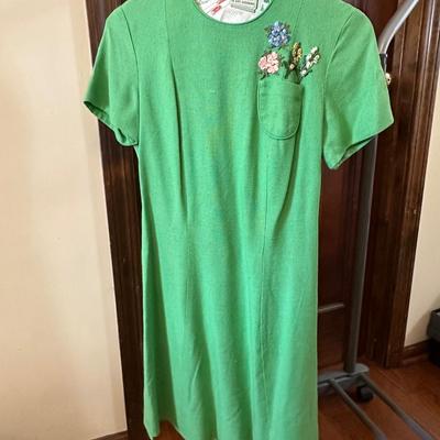 Lot of Vintage Women’s Petite Clothing including Brands Such as Lang, Ruth of Carolina and More!