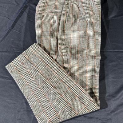 Lot of Vintage Women’s Petite Clothing including Brands Such as Lang, Ruth of Carolina and More!