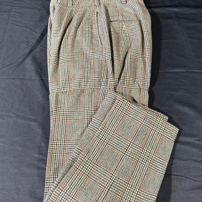 Lot of Vintage Women’s Petite Clothing including Brands Such as Lang, Ruth of Carolina and More!