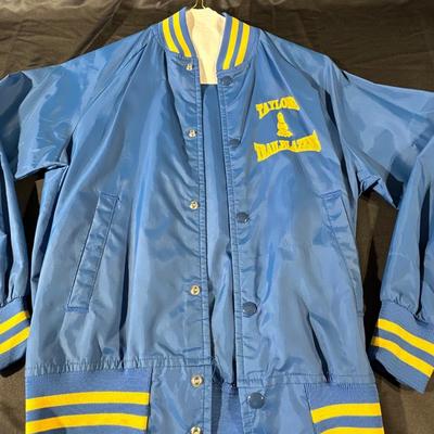 Lot of Vintage Women’s Petite Clothing including Brands Such as Lang, Ruth of Carolina and More!