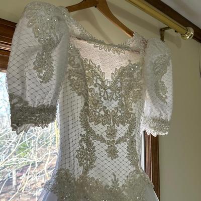 Vintage Wedding Dress with Gloves & Garter