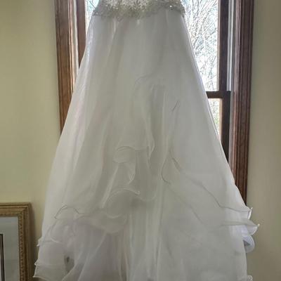 Vintage Wedding Dress with Gloves & Garter