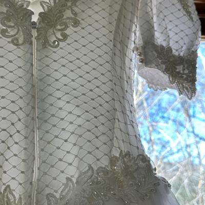 Vintage Wedding Dress with Gloves & Garter