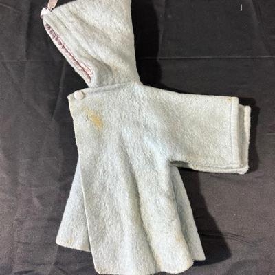 Baby Blues! Lot of Vintage & Antique Baby Clothing including a Baby Blanket & Woolen Bunting