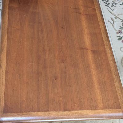 Vintage Lane Perception Coffee Table Approx 30" x 22" x 13"