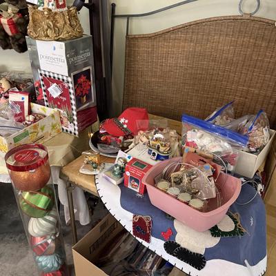 Lot 19: Holiday Selection, Bedframe & More