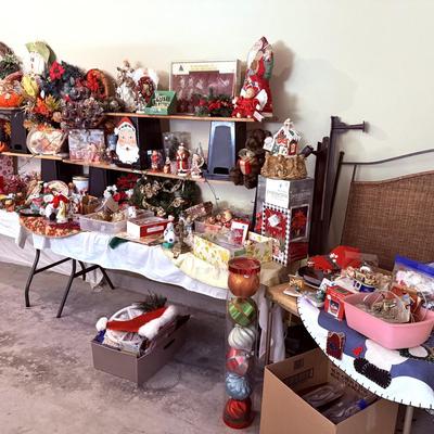 Lot 19: Holiday Selection, Bedframe & More