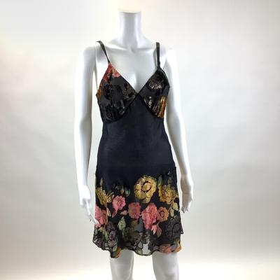 583 Victoria's Secret Gold Label Velvet Floral Black Slip Dress