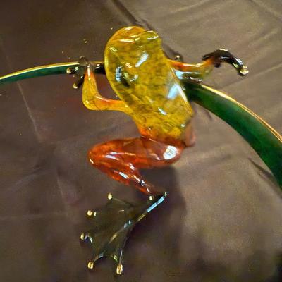 Tim Cotterill "Frogman" Bronze frog art piece believe is Ready, Set, Go & His Book