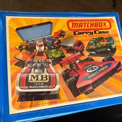 Assortment of 37 vintage Matchbox & Hotwheels Cars in Matchbox Case