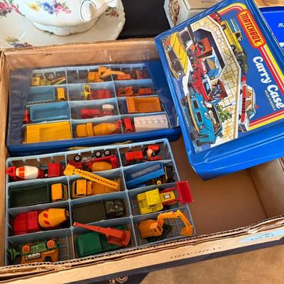 Collection of Matchbox/Hotwheels mostly construction theme