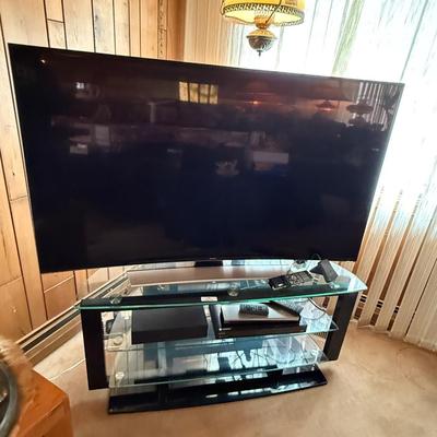 Samsung 65" curved Smart LED 4K Ultra HD TV Model #UN65HU9000F & stand - Curved Screen