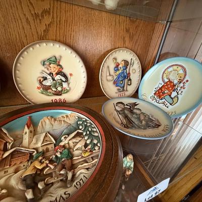 Collection of 8 various Hummel Plates & 1 stand