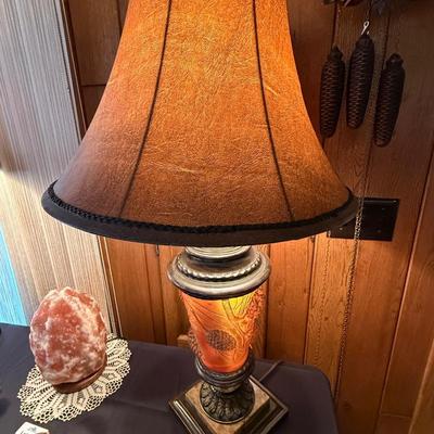 Pair of gold pine cone themed 2 bulb lamps about 34”t