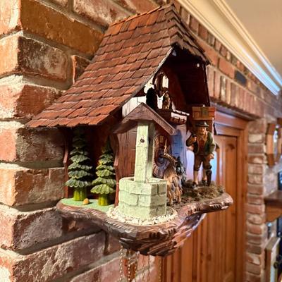 Sale Photo Thumbnail #472: looks like the Black Forest type cuckoo clock - working see photos