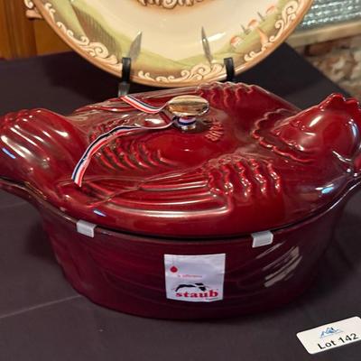 Staub Cast Iron Rooster/Hen/Chicken Dutch Oven - Brand New