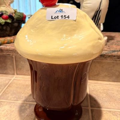 Very Large Cupcake themed ceramic cookie jar