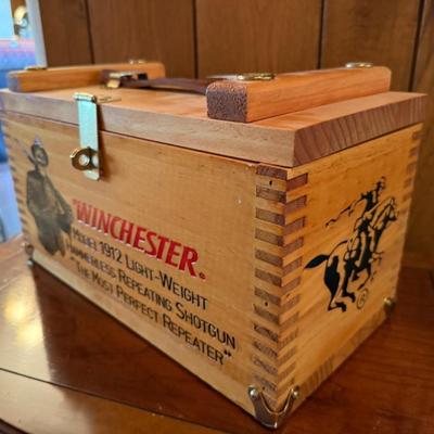Winchester Model 1912 Wood storage Ammo/Box
