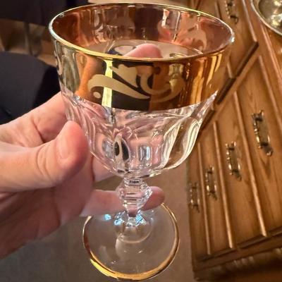 Set of 6 footed crystal stemware glasses with gold accents