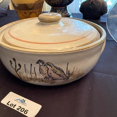 Louisville Stoneware dutch oven dish with bird theme