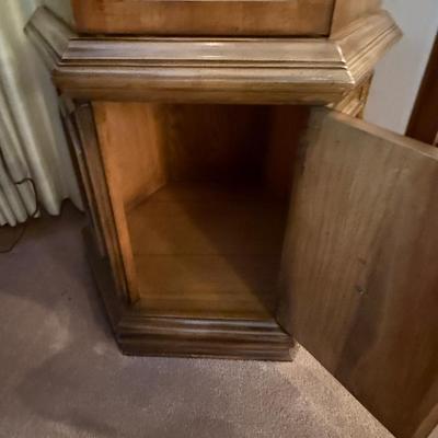 6 sided glass & wood 3 shelf lighted Curio Cabinet