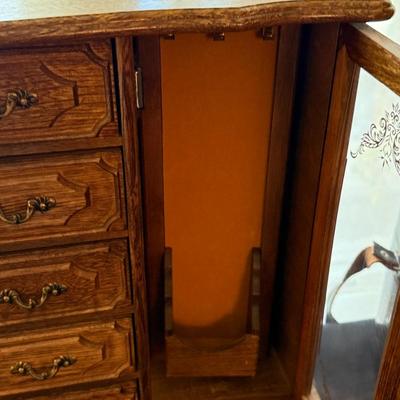 Wood wind up 5 drawer/2 door 16”t x 18”w jewelry music box