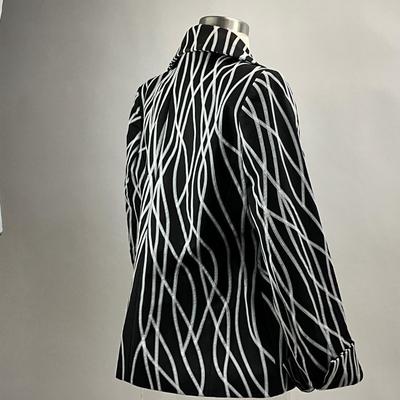 593 Linda Allard for Ellen Tracy Black and White Jacket