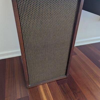 Pair Of The Fisher XP-66B Speakers Choice A