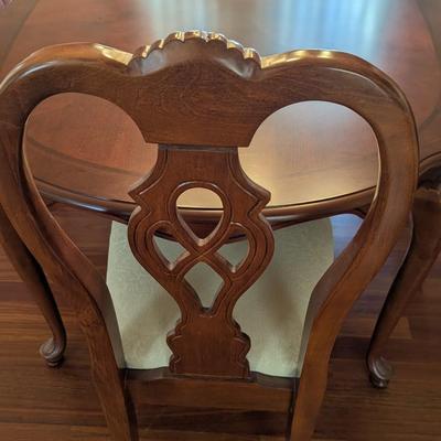 Dining Room Set With 6 Chairs & Leaf & Protective Cover