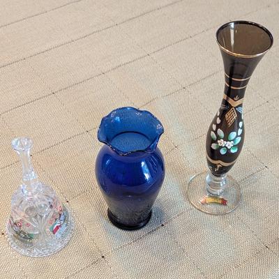Glass Vases Souvenir Of Passaic, NJ & Bell Helen Alpine Village