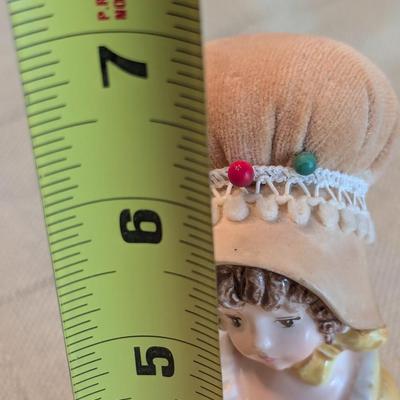 Vintage Schmid Girl Ceramic Pin Cushion Hat & Thimble Holder