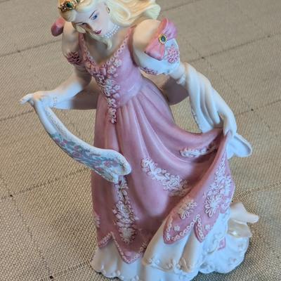 Lenox Cinderella The Legendary Princessess Fine Porcelain Figurine