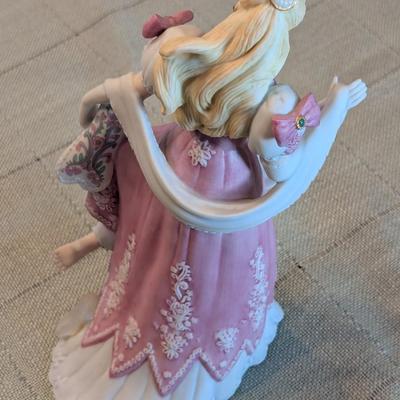 Lenox Cinderella The Legendary Princessess Fine Porcelain Figurine