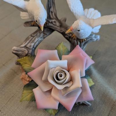 Andrea By Sadek Porcelain Bird Figurine With Rose