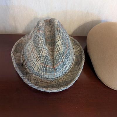 Thinsulate Gloves & Vintage Hats The Celebrated London Warwick Vintage Wool Flat Cap