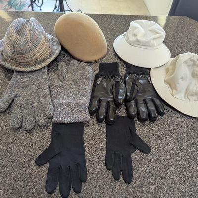Thinsulate Gloves & Vintage Hats The Celebrated London Warwick Vintage Wool Flat Cap