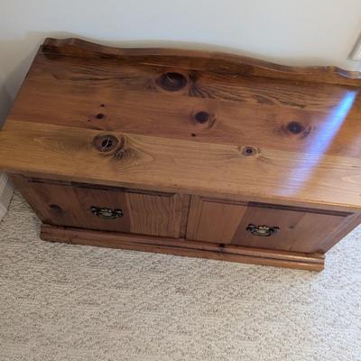 Wooden Storage Chest Approx 16" x 36" x 18 1/2" Choice B