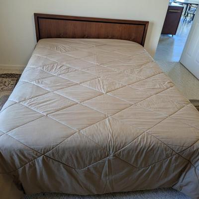 Queen Size Wooden Headboard With Metal Rails Includes Mattress & Box Spring