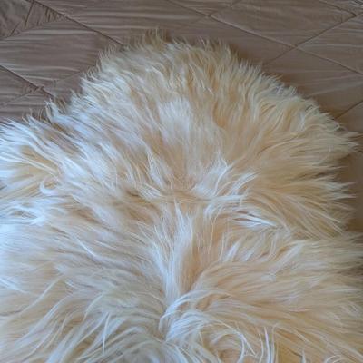 White Sheepskin Rug Choice A