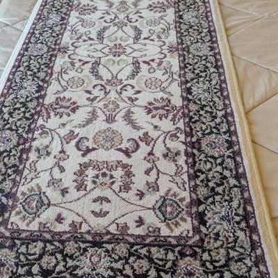 Pair Of Ivory Emily 2' 3" x 4' 4" Rug Choice 1